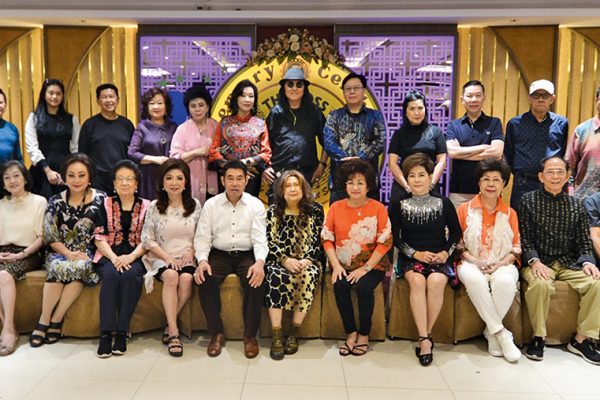 The BOSS卡拉OK团成立7周年庆祝会圆满举行