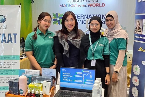 Simply Wellness Indonesia 在2025年国际伊斯兰博览会亮相