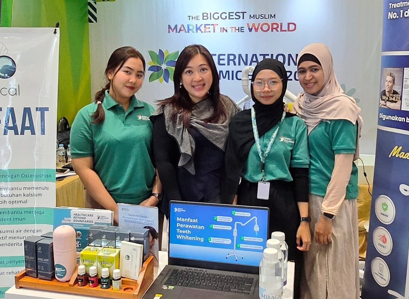 Simply Wellness Indonesia 在2025年国际伊斯兰博览会亮相